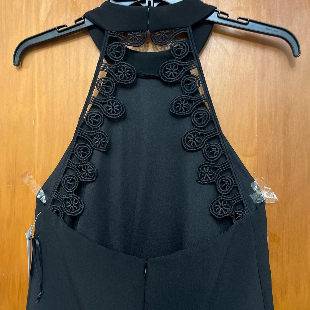 🆕Lulus Black A-Line Halter Dress. M